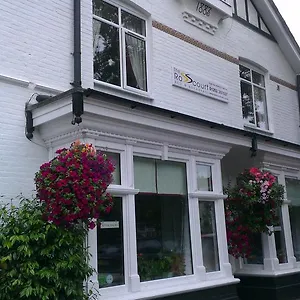 Relax At Rosscourt Guest House-free On Site Parking (adults Only) Bournemouth